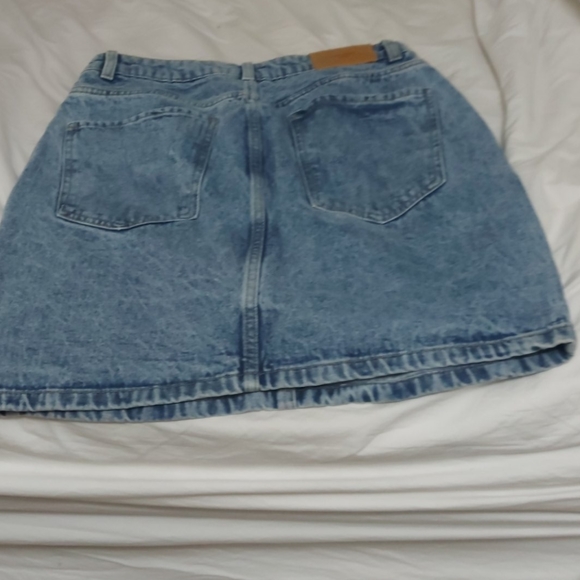 Denim skirt - Picture 2 of 2